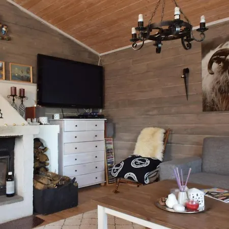 Flott Ved Bjellandsvegen Holiday home Vennesla